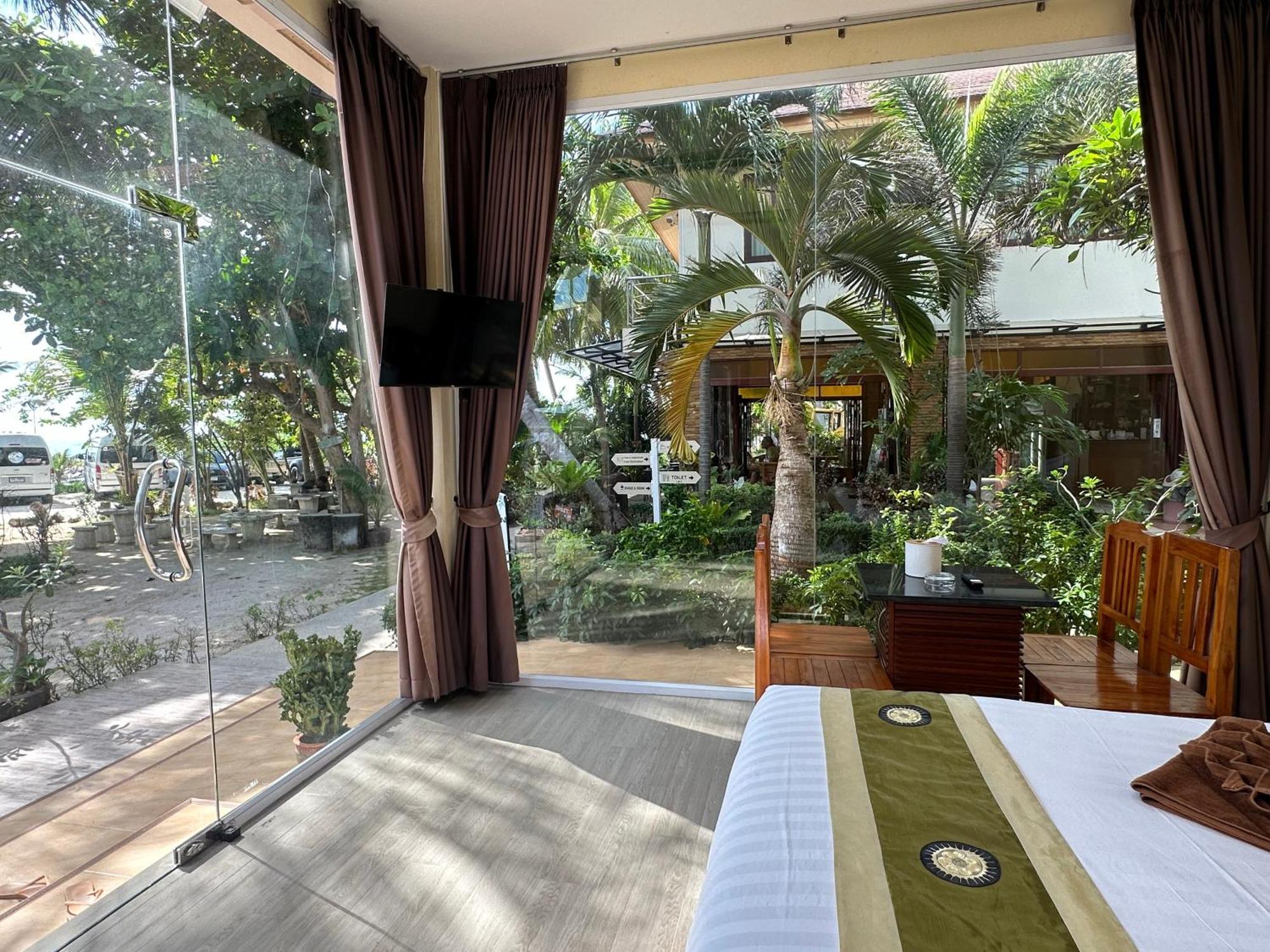 Family House Resort, Haad Rin Ruang foto