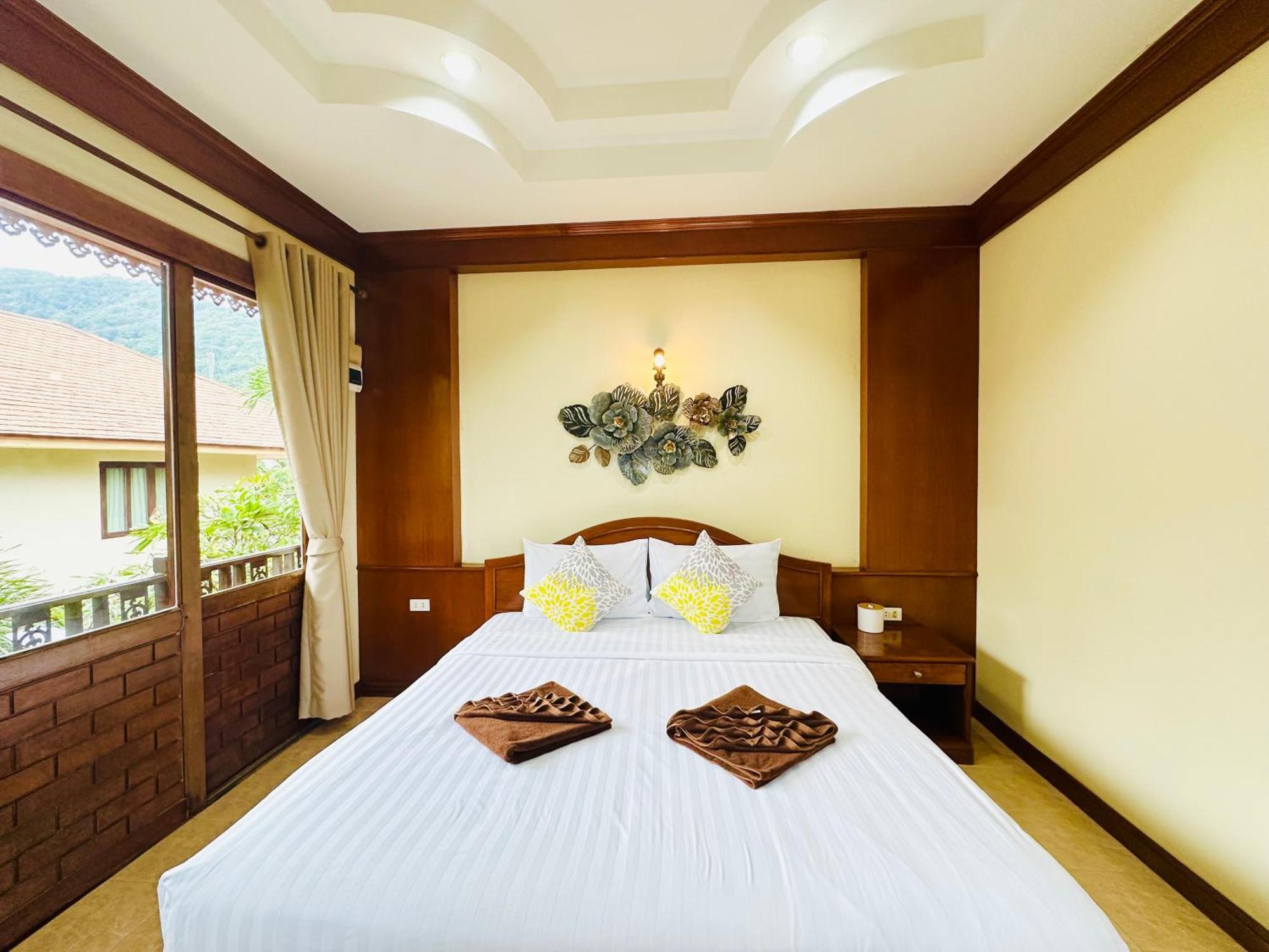 Family House Resort, Haad Rin Bagian luar foto