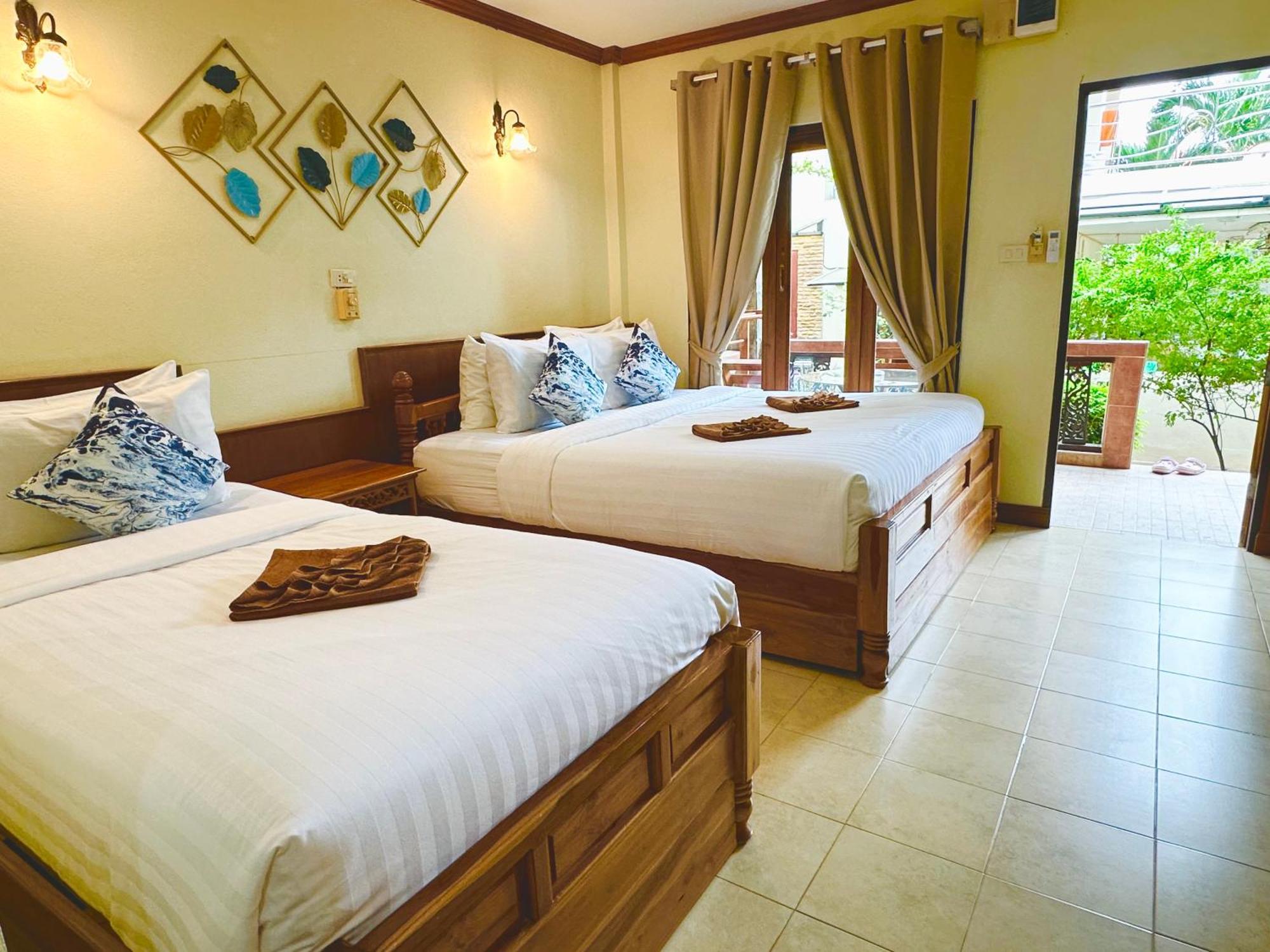 Family House Resort, Haad Rin Bagian luar foto