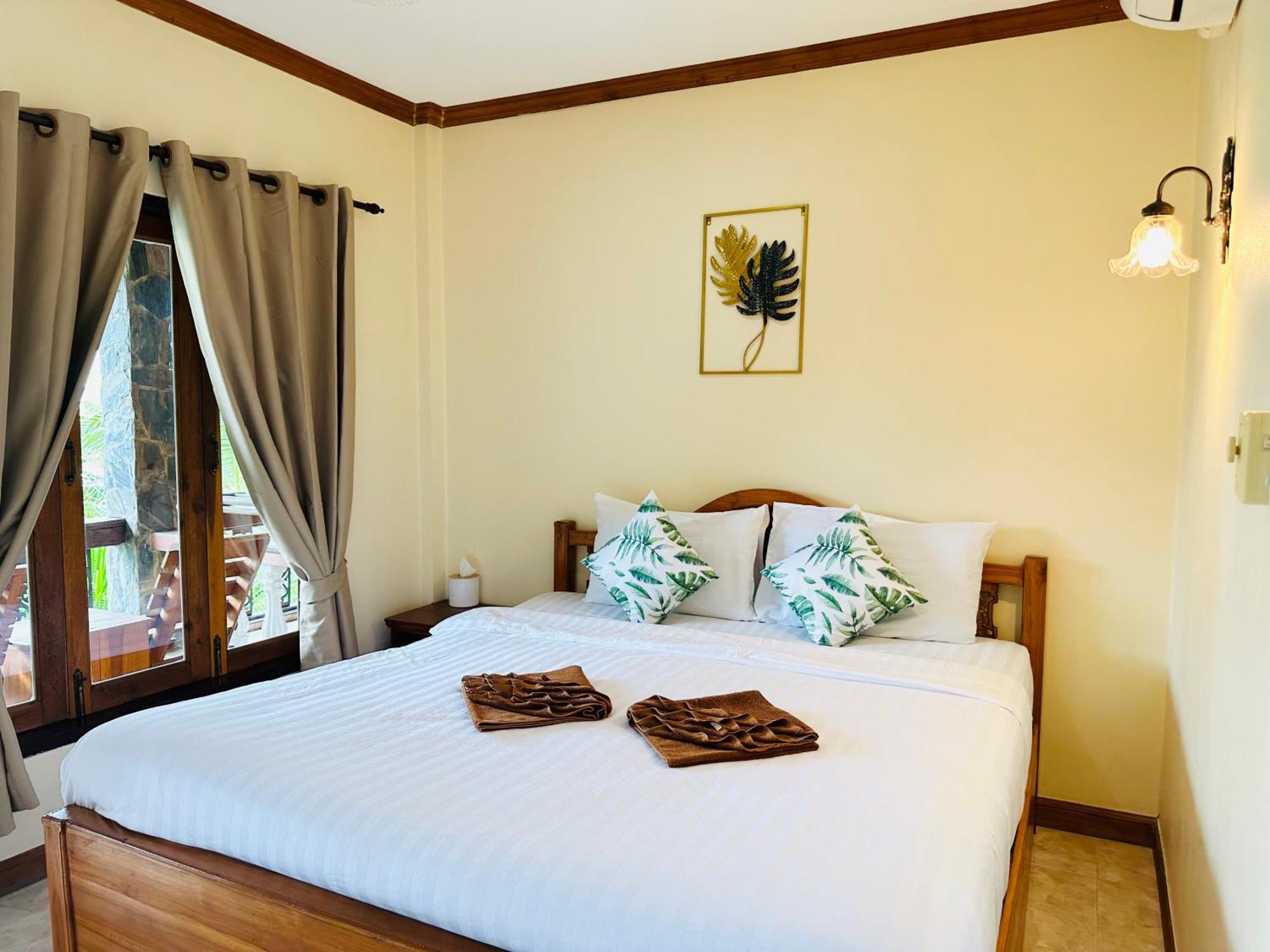 Family House Resort, Haad Rin Bagian luar foto