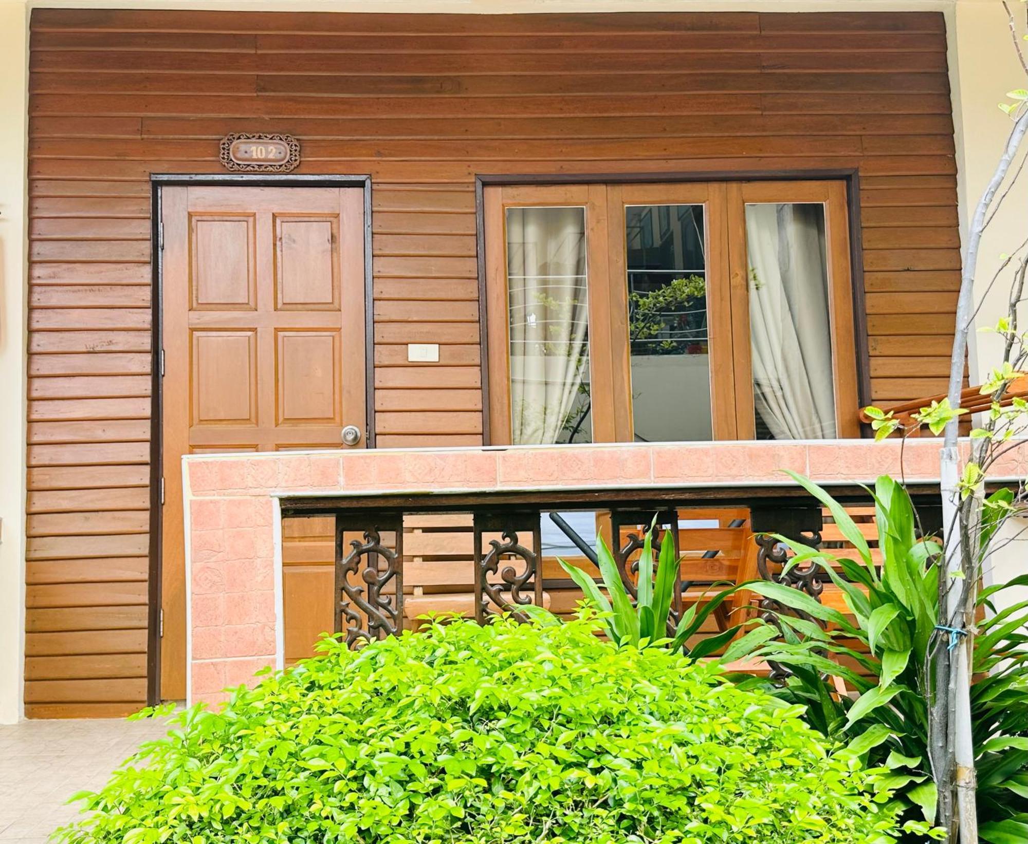 Family House Resort, Haad Rin Ruang foto